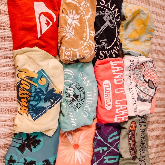 Beachy T-Shirt Mystery Box!! - Picture 5 of 15